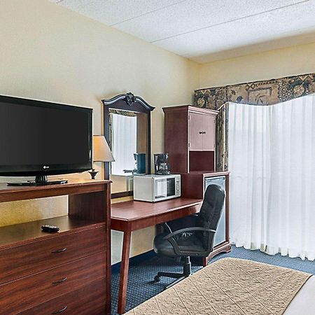 Quality Inn & Suites Worcester Zewnętrze zdjęcie