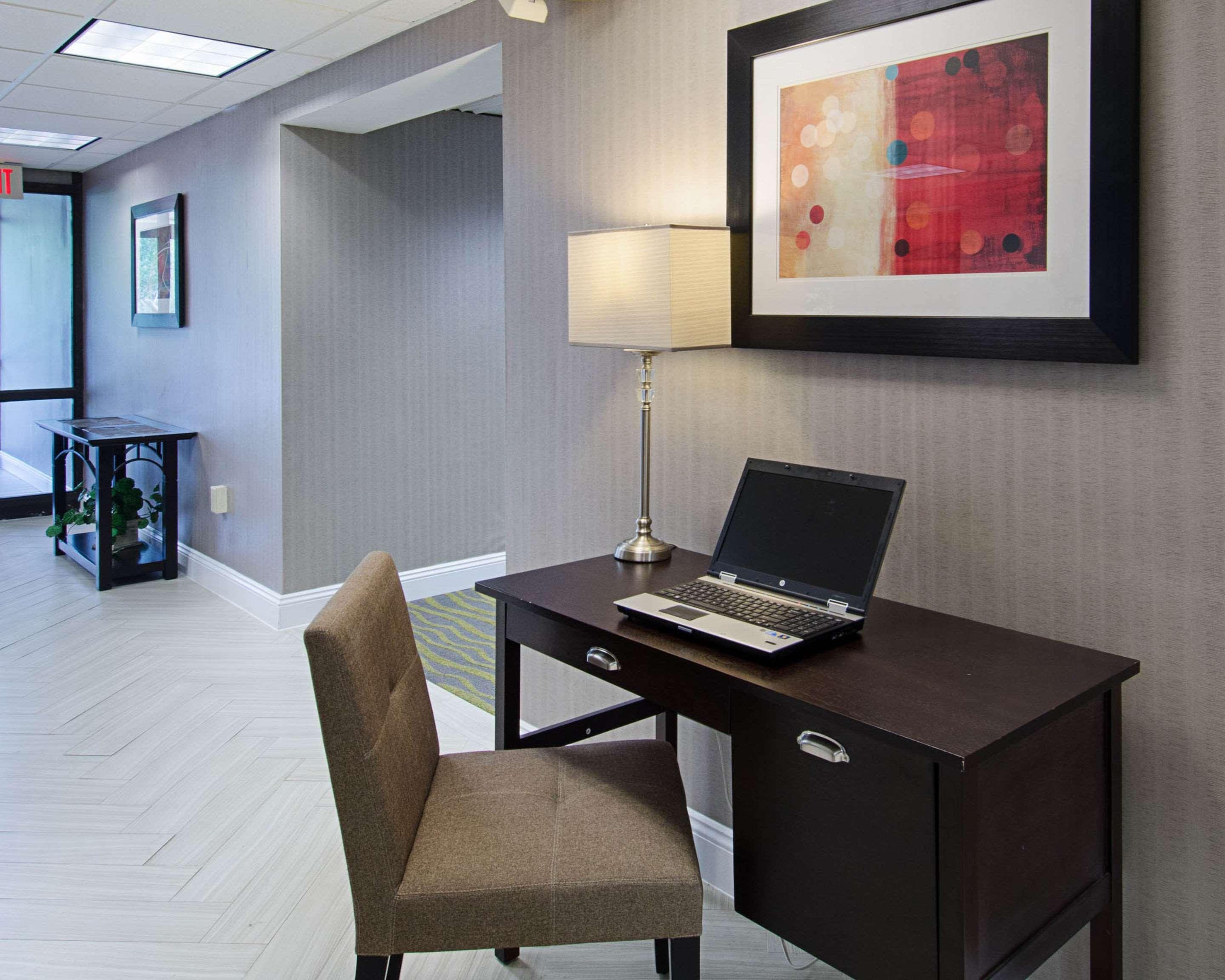Quality Inn & Suites Worcester Zewnętrze zdjęcie