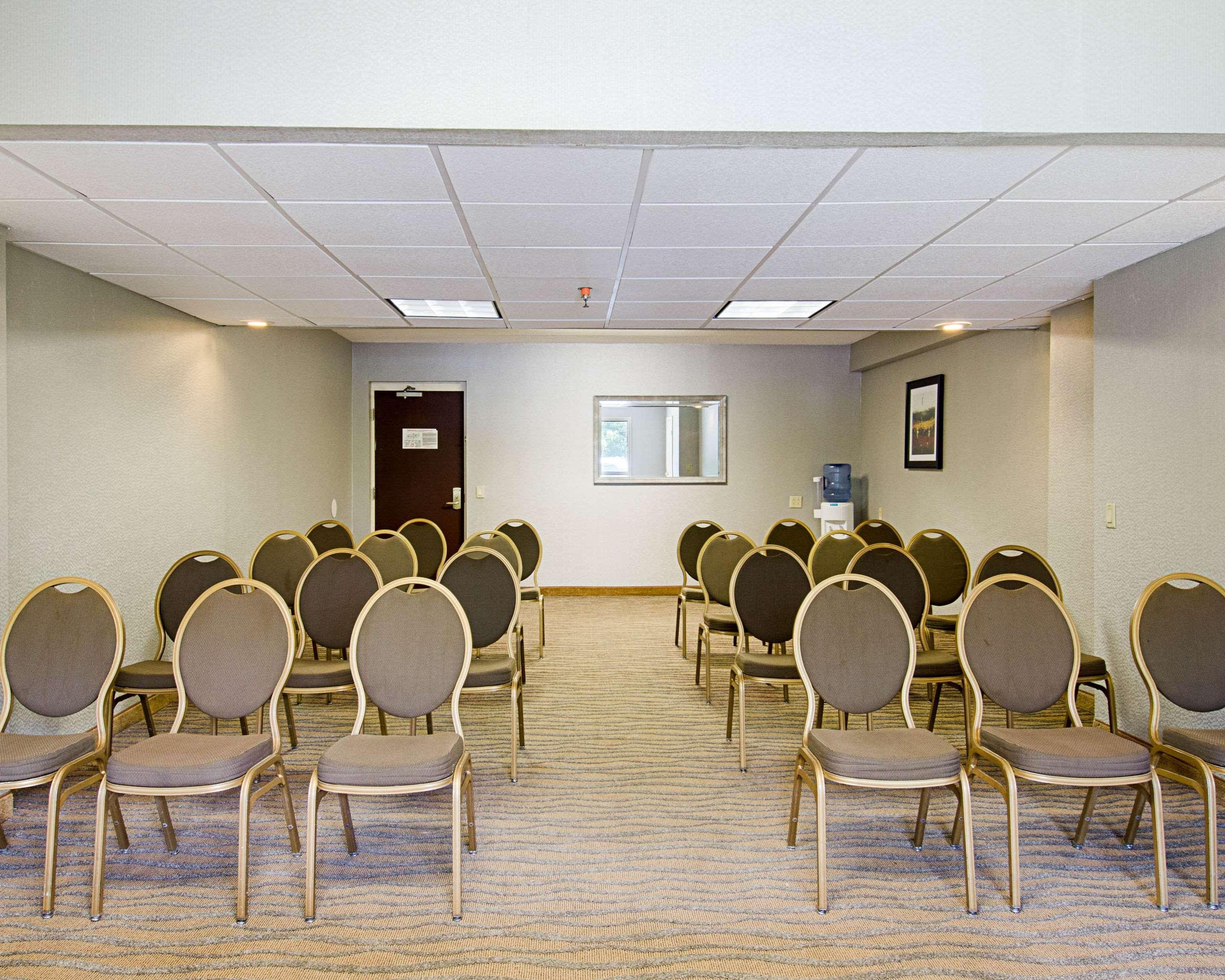 Quality Inn & Suites Worcester Zewnętrze zdjęcie