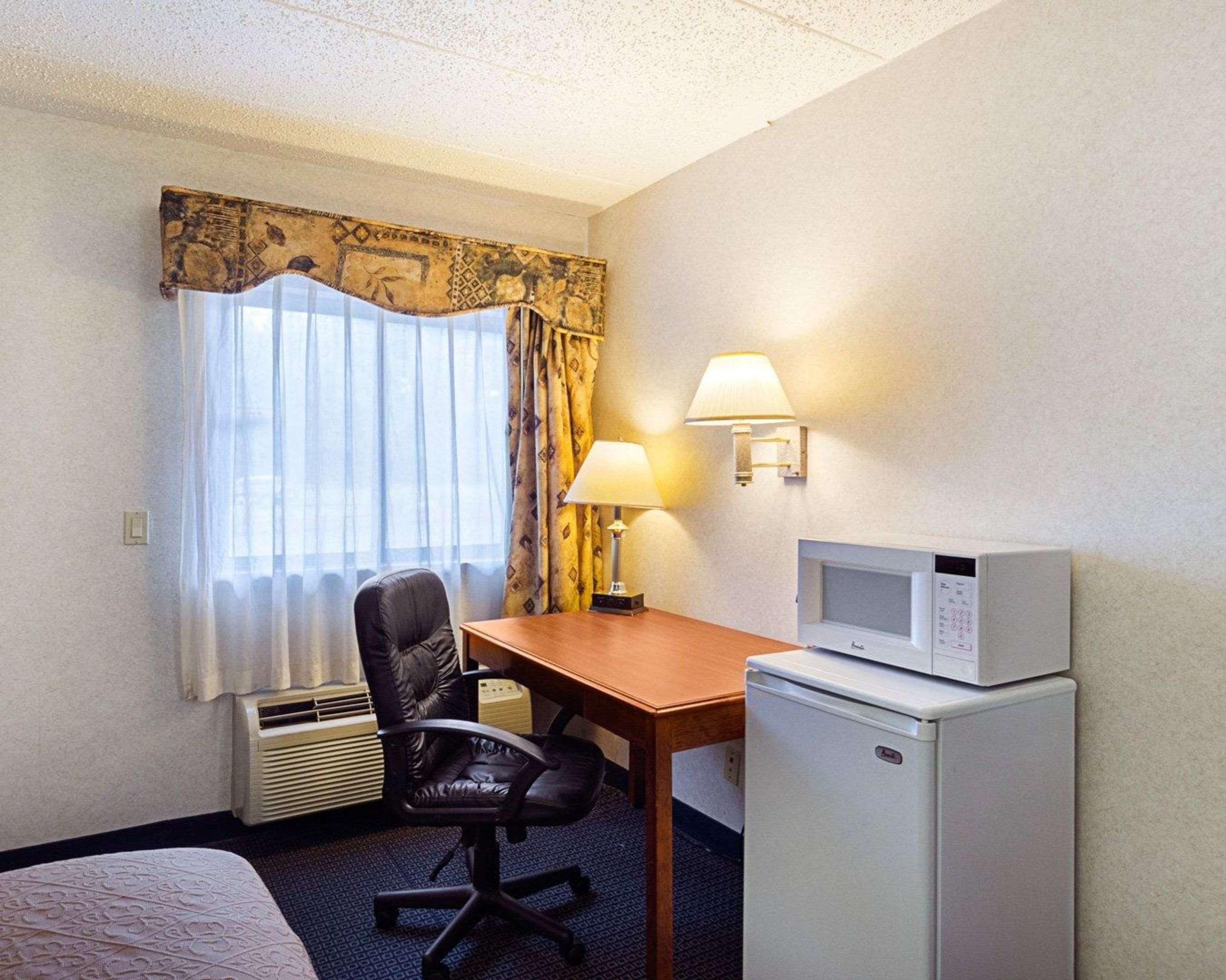 Quality Inn & Suites Worcester Zewnętrze zdjęcie