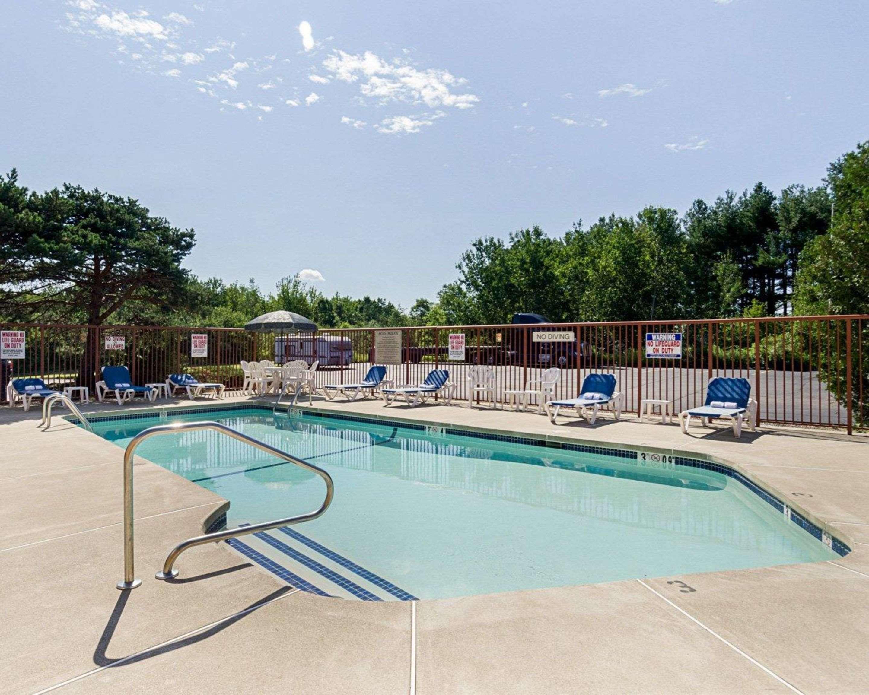 Quality Inn & Suites Worcester Zewnętrze zdjęcie