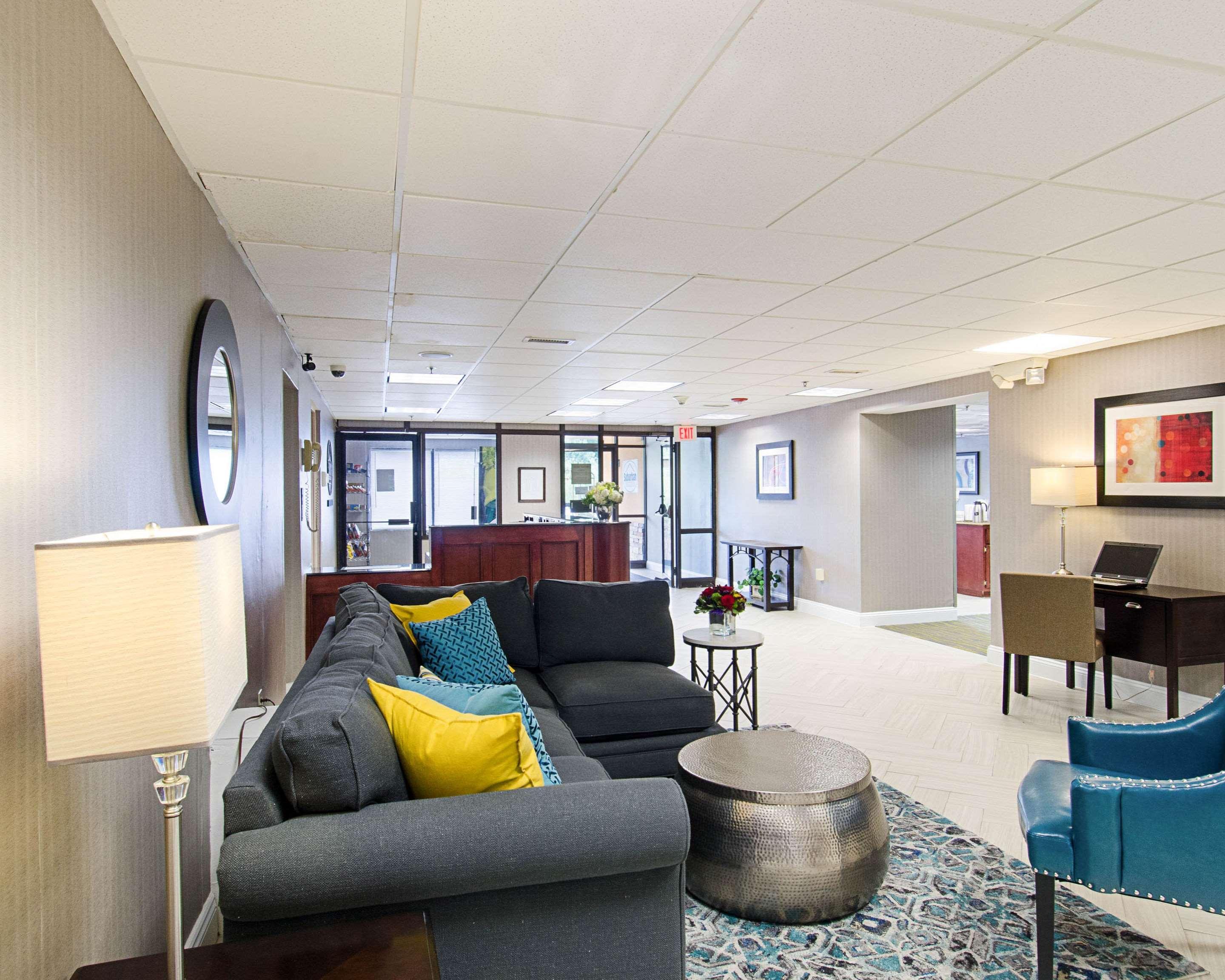 Quality Inn & Suites Worcester Zewnętrze zdjęcie